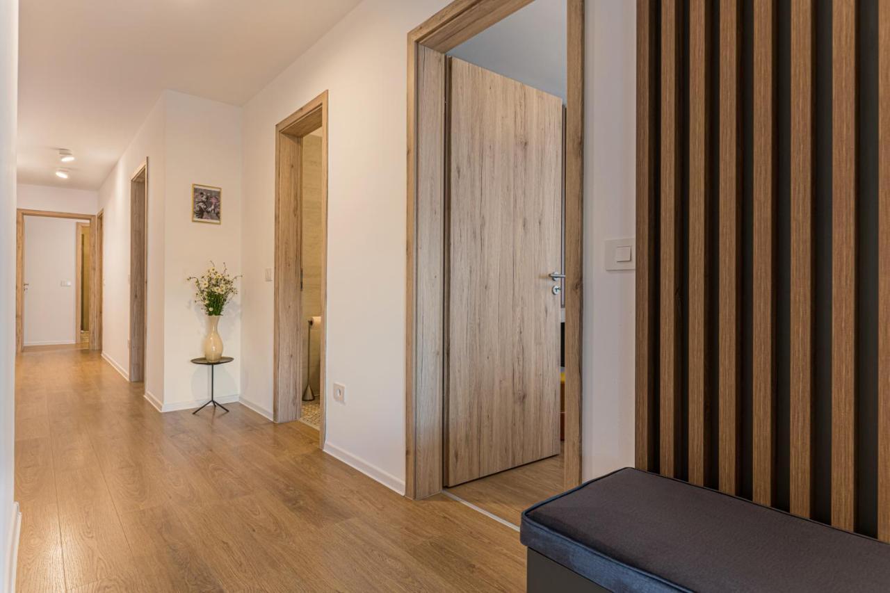 Mk Apartments Brasov Luaran gambar